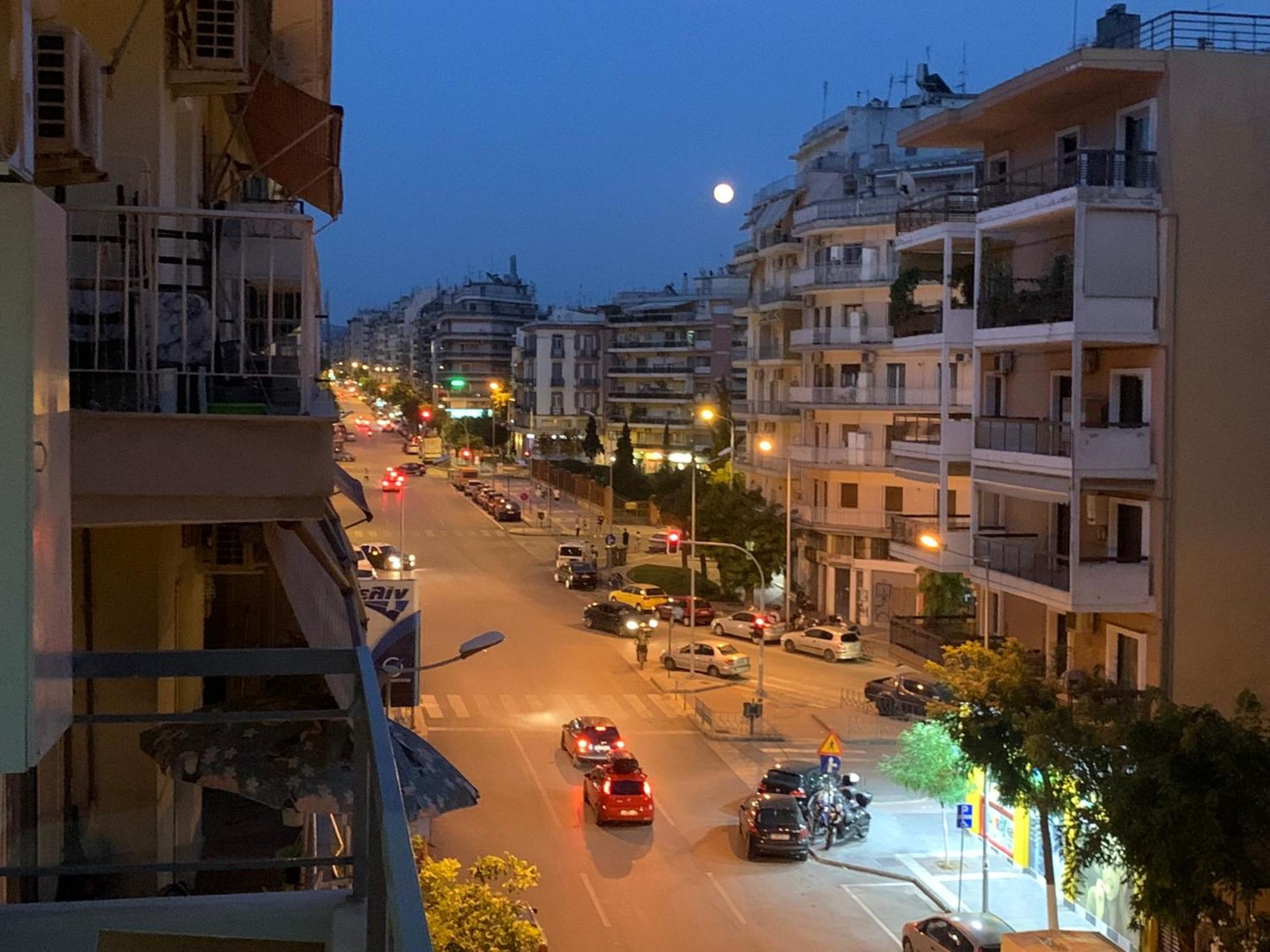 Lux Appartment , 3 Rooms Full Extra , City Center Selanik Dış mekan fotoğraf