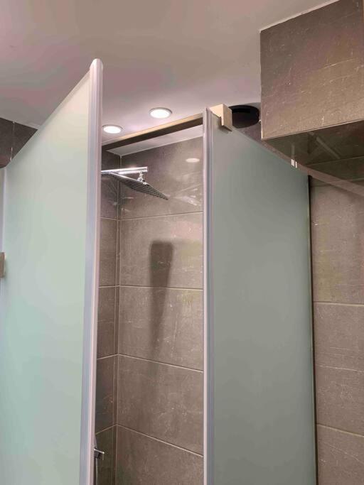 Lux Appartment , 3 Rooms Full Extra , City Center Selanik Dış mekan fotoğraf
