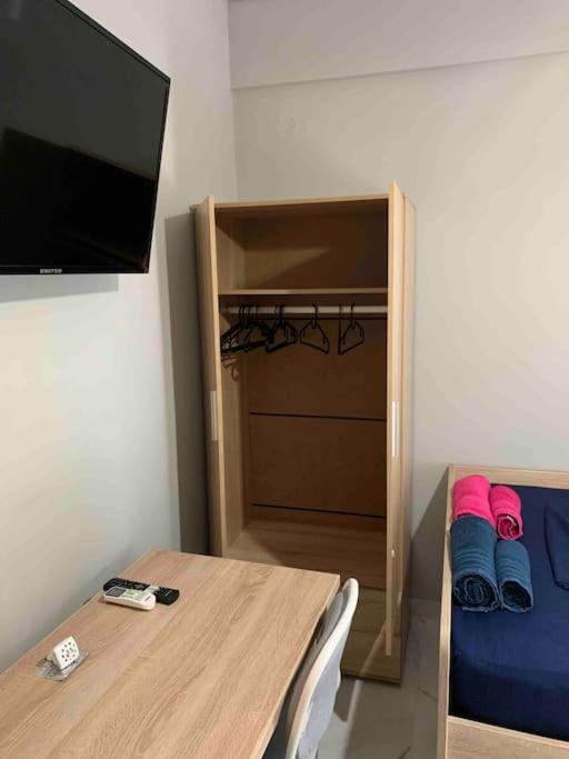Lux Appartment , 3 Rooms Full Extra , City Center Selanik Dış mekan fotoğraf
